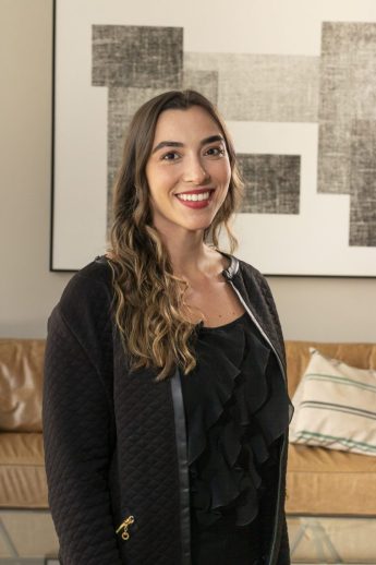 Thainá Teixeira Furlani Thainá Teixeira Furlani