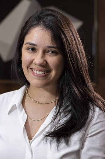 Fernanda Oliveira Fernandes Fernanda Oliveira Fernandes