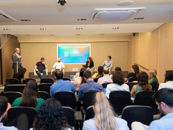Encontro debateu os impactos da tecnologia no mundo jurídico