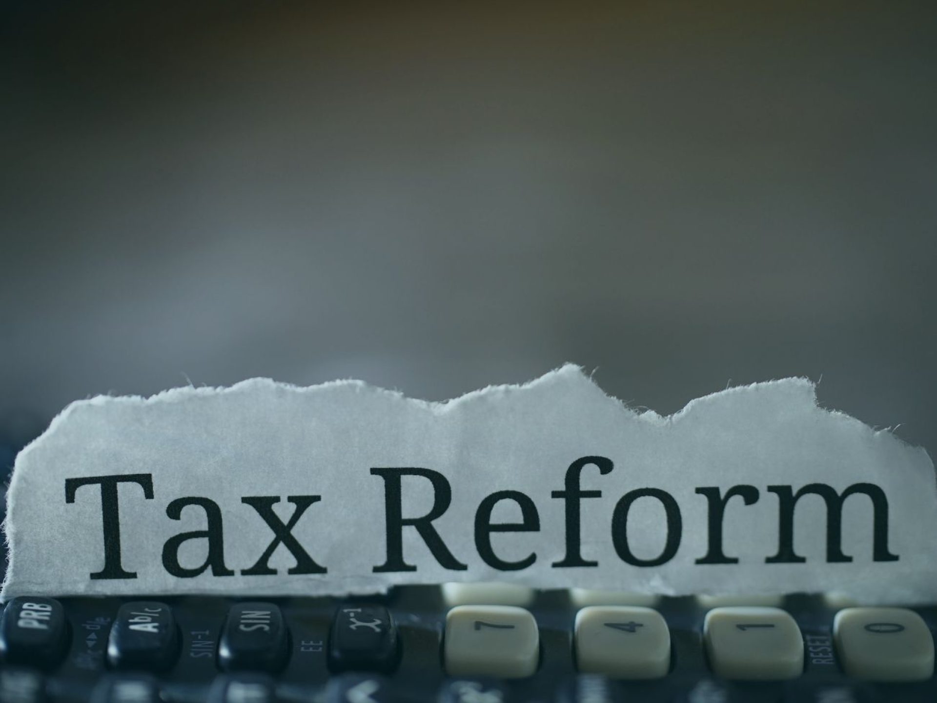 Impactos da Reforma Tributária recém promulgada sobre as sociedades médicas – considerações preliminares