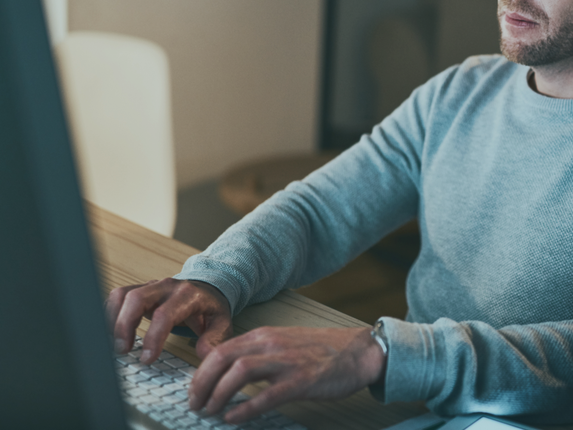 Hora Extra do Servidor Público: Direito ao Recebimento com Valor, no Mínimo, 50% Superior à da Hora Normal de Trabalho.