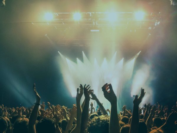 Câmara aprova projeto de lei “taylor swift” contra cambistas