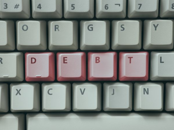 ANÁLISE DO IRDR TEMA 51 DO TJSP E DA LEGALIDADE DA INSCRIÇÃO DO NOME DE DEVEDORES NAS PLATAFORMAS DE NEGOCIAÇÃO DE CRÉDITO DECORRENTE DE DÍVIDAS PRESCRITAS