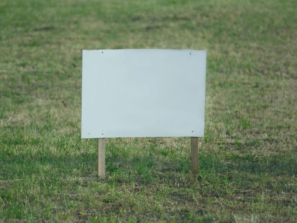 Taxa de Fruição em Terrenos Vazios: Direito das Loteadoras ou Abuso Contra o Comprador ?