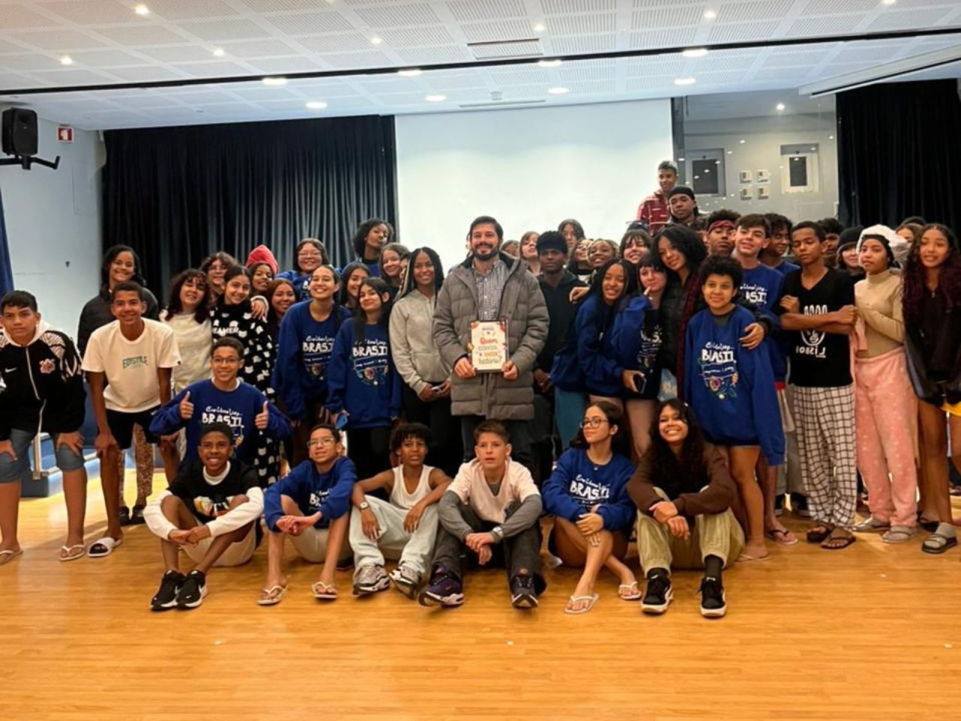 Brasil Salomão participa da 9ª edição do projeto “Era uma Vez… Brasil” durante intercâmbio cultural em Portugal